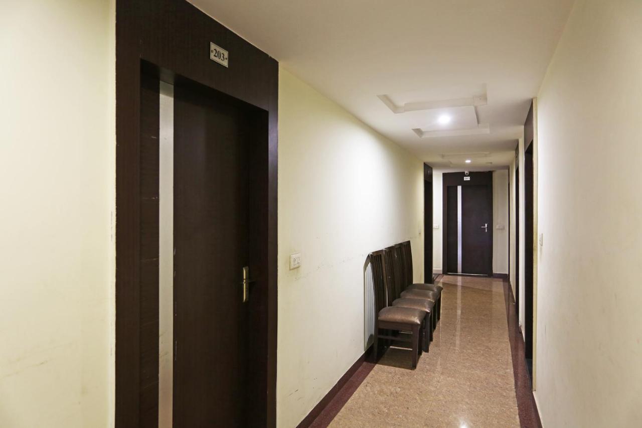 Oyo 6359 Hotel Mezbaan Regency Rāipur Eksteriør bilde